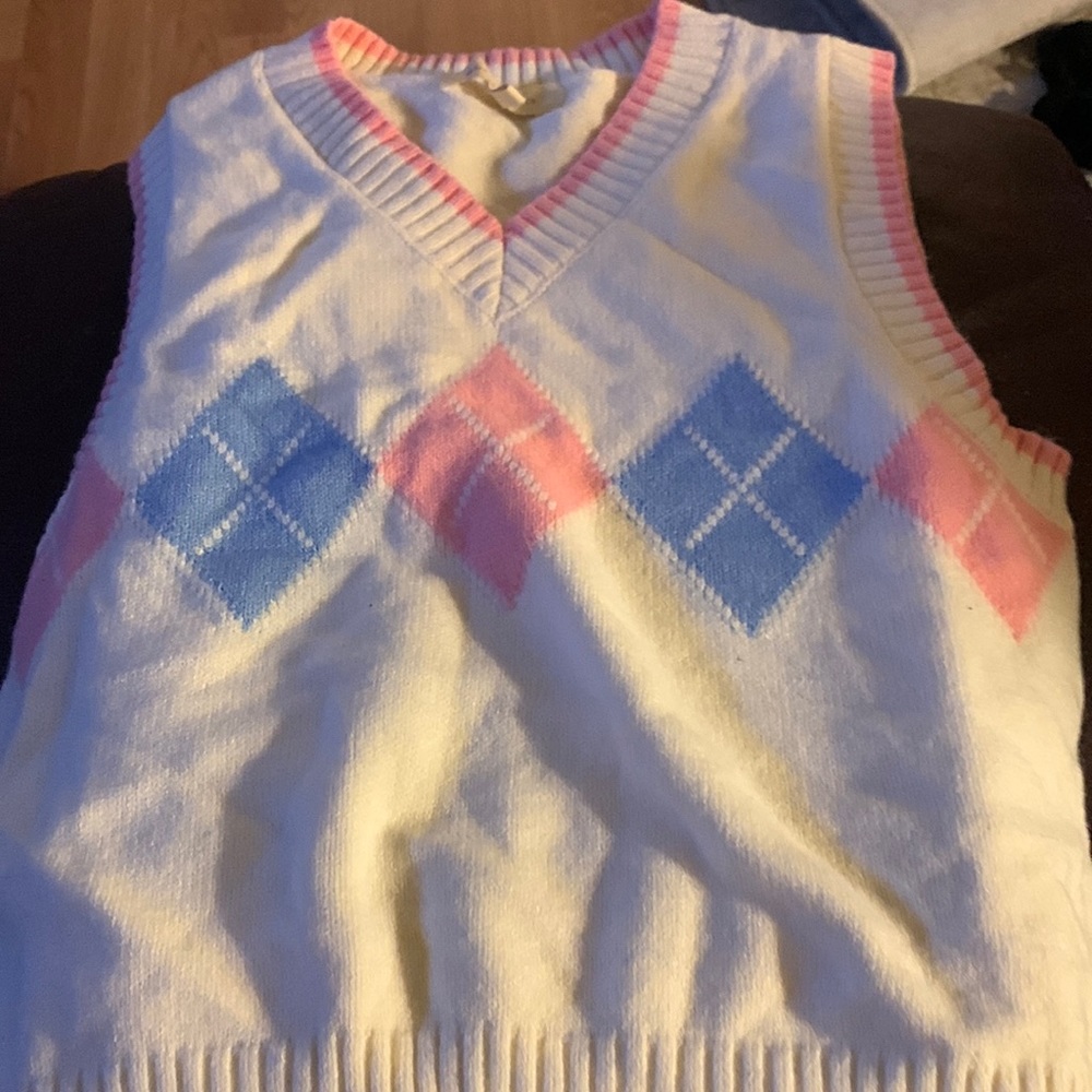 Sweater vest white and light pink